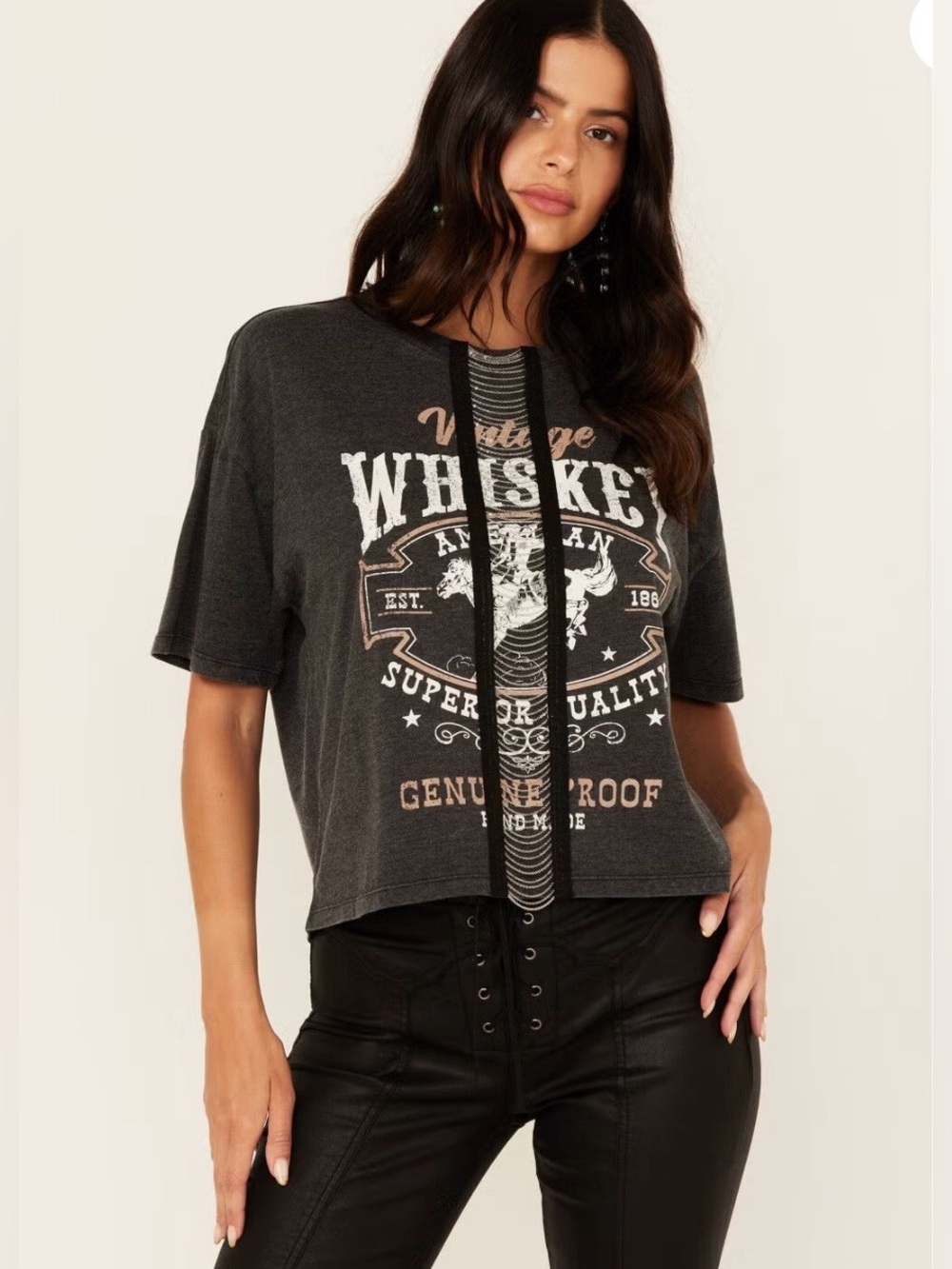 CHAIN FRONT WHISKEY SHORT SLEEVE GRAPHIC TEE Sz XL